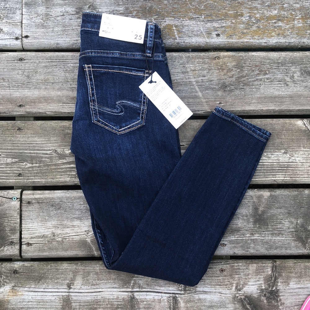 NWT Silver Jeans Tuesday Skinny Low Rise - Picture 3 of 11
